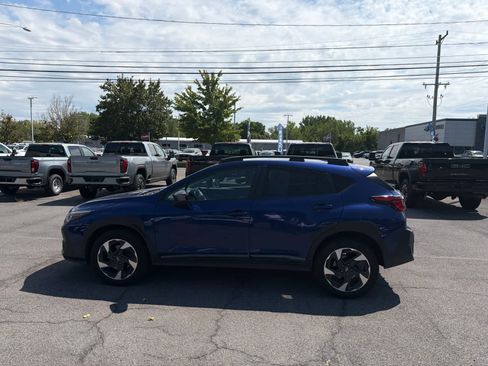 Used 2024 Subaru Crosstrek 2.5i Limited AWD/4WD image 33