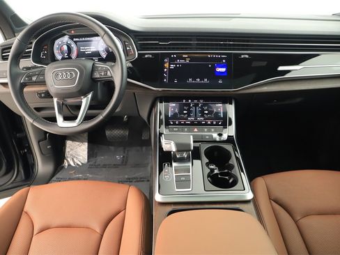 Certified 2025 Audi Q7 2.0T Premium Plus w/ Premium Plus Package image 18