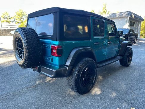 Used 2019 Jeep Wrangler Unlimited Sport S image 5