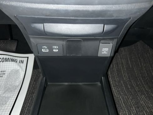 Used 2025 Honda Odyssey EX-L image 29