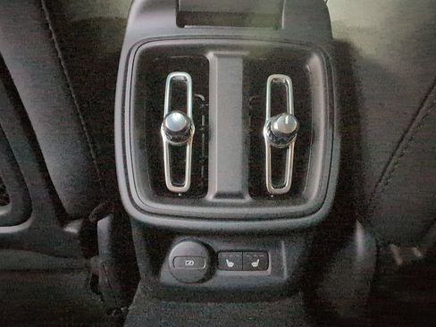 Certified 2024 Polestar Polestar 2 RWD image 18