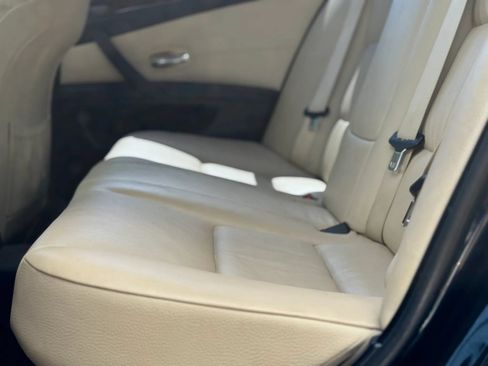 Used 2010 BMW 528i xDrive Sedan AWD/4WD image 30