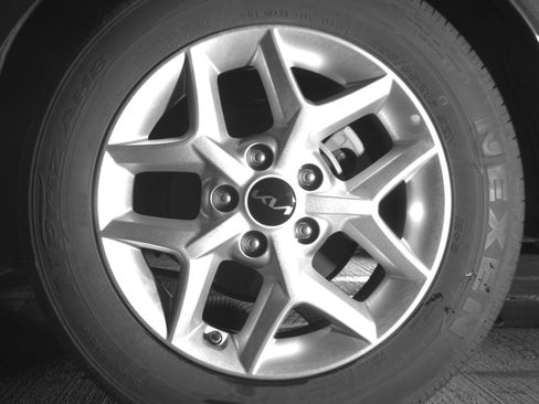 Used 2025 Kia Soul LX w/ LX Technology Package image 19