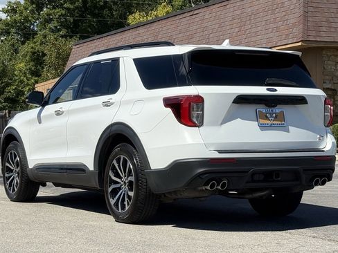 Used 2020 Ford Explorer ST w/ Premium Technology Package image 3