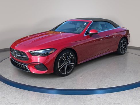 Used 2024 Mercedes-Benz CLE 300 4MATIC Cabriolet image 1