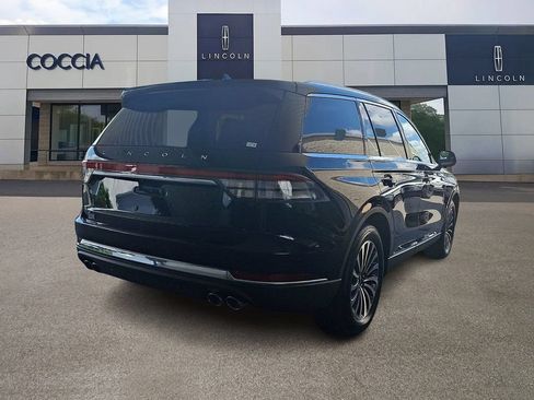 Certified 2023 Lincoln Aviator Reserve w/ Elements Package Plus AWD/4WD image 4