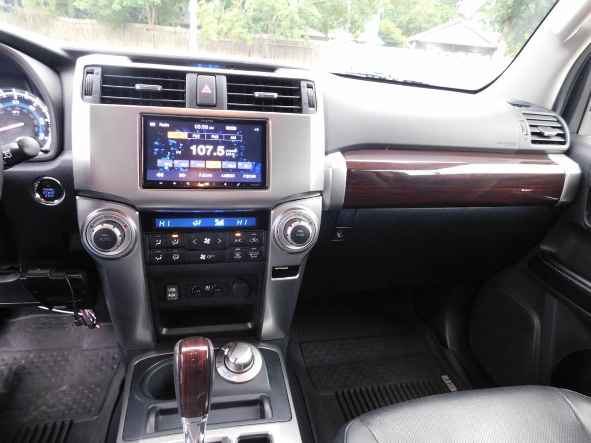 Used 2017 Toyota 4Runner Limited AWD/4WD image 12