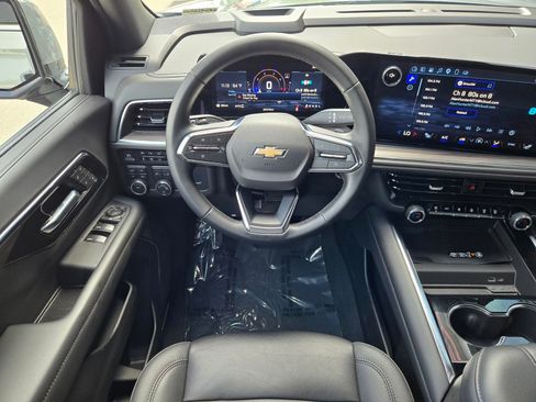 Used 2025 Chevrolet Tahoe LT AWD/4WD image 13