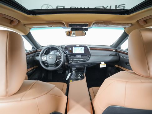 New 2025 Lexus ES 350 w/ Premium Package image 13