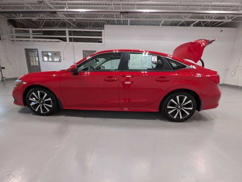 Certified 2024 Honda Civic EX image 12