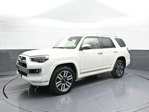 Certified 2023 Toyota 4Runner Limited AWD/4WD image 10