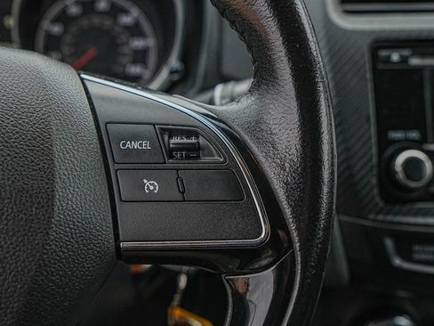 Used 2017 Mitsubishi Outlander Sport ES image 28