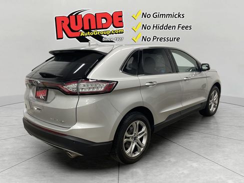 Used 2018 Ford Edge Titanium AWD/4WD image 5
