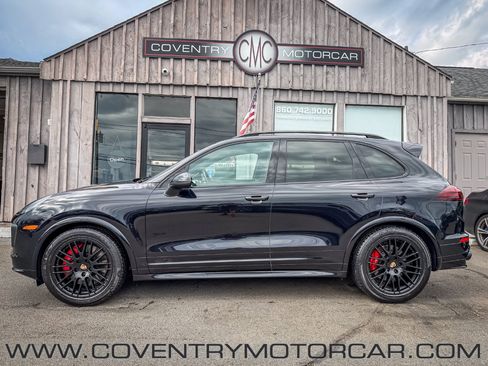 Used 2016 Porsche Cayenne GTS AWD/4WD image 1