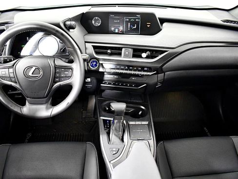 Used 2019 Lexus UX 250h F Sport image 22