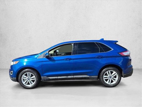 Used 2018 Ford Edge SEL w/ Equipment Group 201A FWD image 9