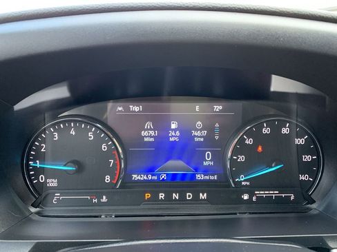 Used 2020 Ford Explorer XLT image 15