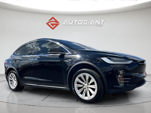 Used 2020 Tesla Model X Long Range AWD/4WD image 7