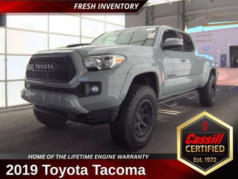 Used 2019 Toyota Tacoma TRD Sport w/ Technology Package AWD/4WD image 1