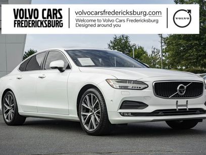 Used 2017 Volvo S90 T6 Momentum w/ Vision Package
