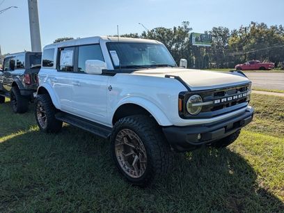 New 2025 Ford Bronco Outer Banks