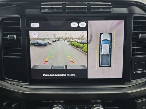 Used 2024 Ford F450 Lariat image 16