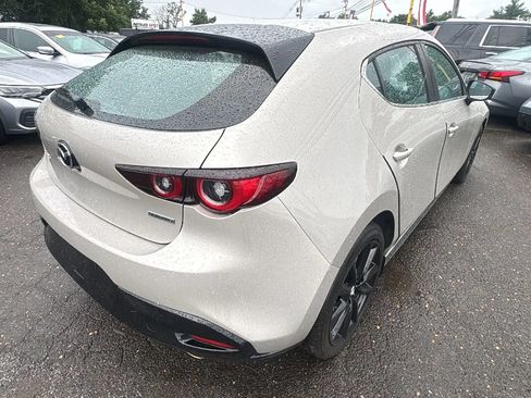 Used 2024 MAZDA MAZDA3 s FWD image 5