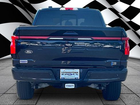 Used 2024 Ford F150 Lightning Lariat AWD/4WD image 4