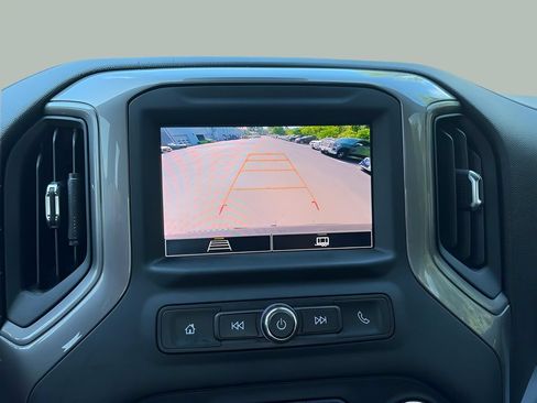 Used 2023 Chevrolet Silverado 1500 Custom AWD/4WD image 19