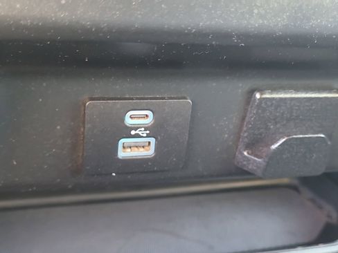 Used 2022 Ford F150 XLT w/ Equipment Group 301A Mid image 23