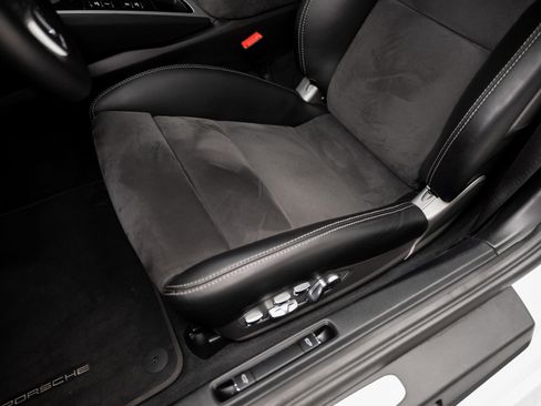 Used 2014 Porsche 911 GT3 image 57