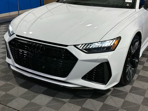 Used 2021 Audi RS 6 image 44