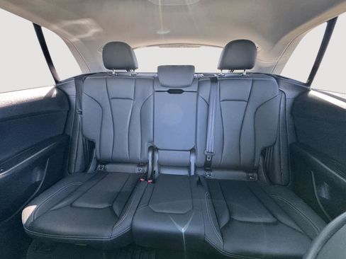 Certified 2022 Audi Q8 Premium w/ Convenience Package AWD/4WD image 24