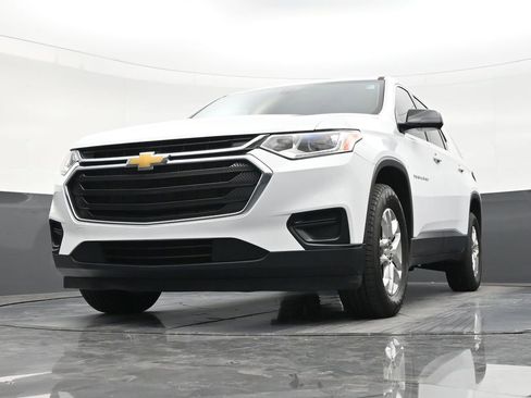 Used 2020 Chevrolet Traverse LS FWD image 27