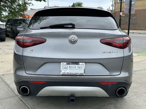Used 2018 Alfa Romeo Stelvio Ti Sport AWD/4WD image 6