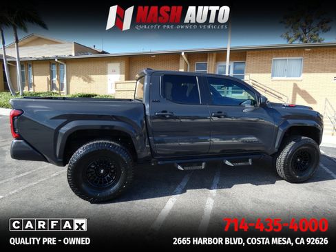 Used 2026 Toyota Tacoma SR5 AWD/4WD image 7