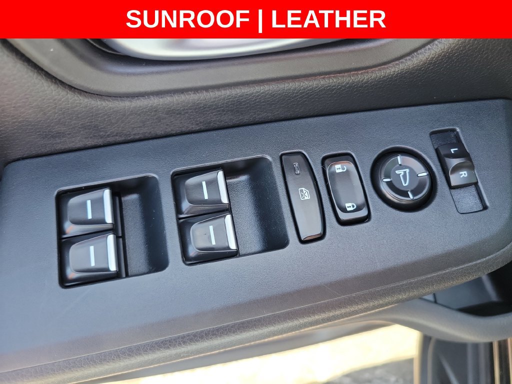 Used 2024 Honda Pilot Touring image 25