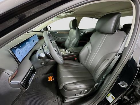 Certified 2026 Genesis G80 2.5T Advanced AWD/4WD image 16
