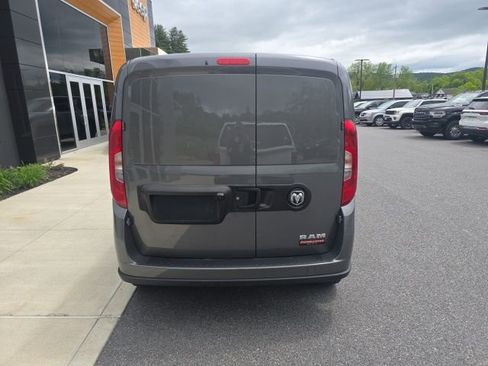 Used 2022 RAM ProMaster City Wagon image 5