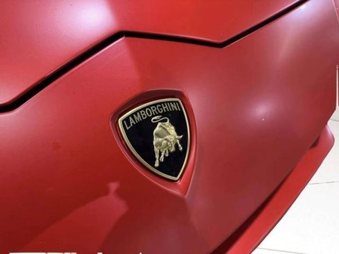 Used 2019 Lamborghini Urus AWD/4WD image 16