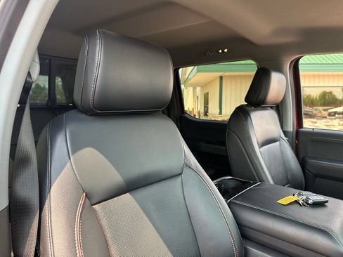 Used 2022 Ford F150 Lariat w/ Equipment Group 502A High AWD/4WD image 30