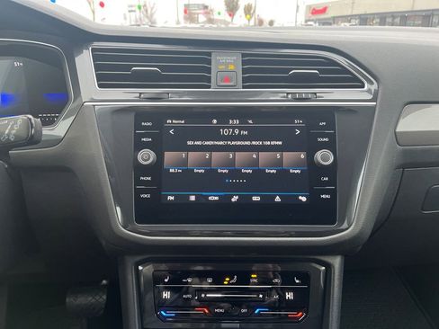 Used 2024 Volkswagen Tiguan Wolfsburg Edition image 25