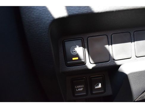 Used 2022 Nissan Frontier S w/ Technology Package image 28