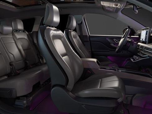 New 2026 Lincoln Corsair Grand Touring image 6