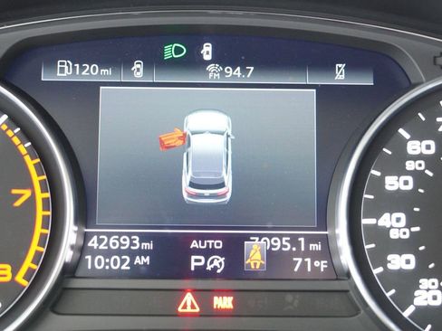 Used 2021 Audi Q5 2.0T Premium image 14