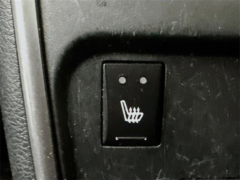 Used 2017 Chrysler 300 C w/ Safetytec Plus Group image 26