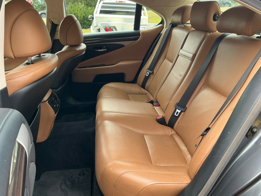 Used 2014 Lexus LS 460 AWD w/ Comfort Package image 22