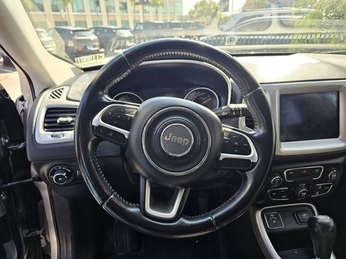 Used 2019 Jeep Compass Latitude w/ Popular Equipment Group image 25