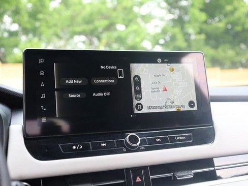 Used 2025 Mitsubishi Outlander AWD image 13