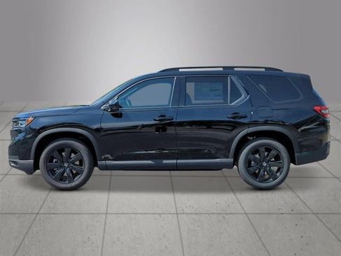 New 2025 Honda Pilot Black Edition image 2